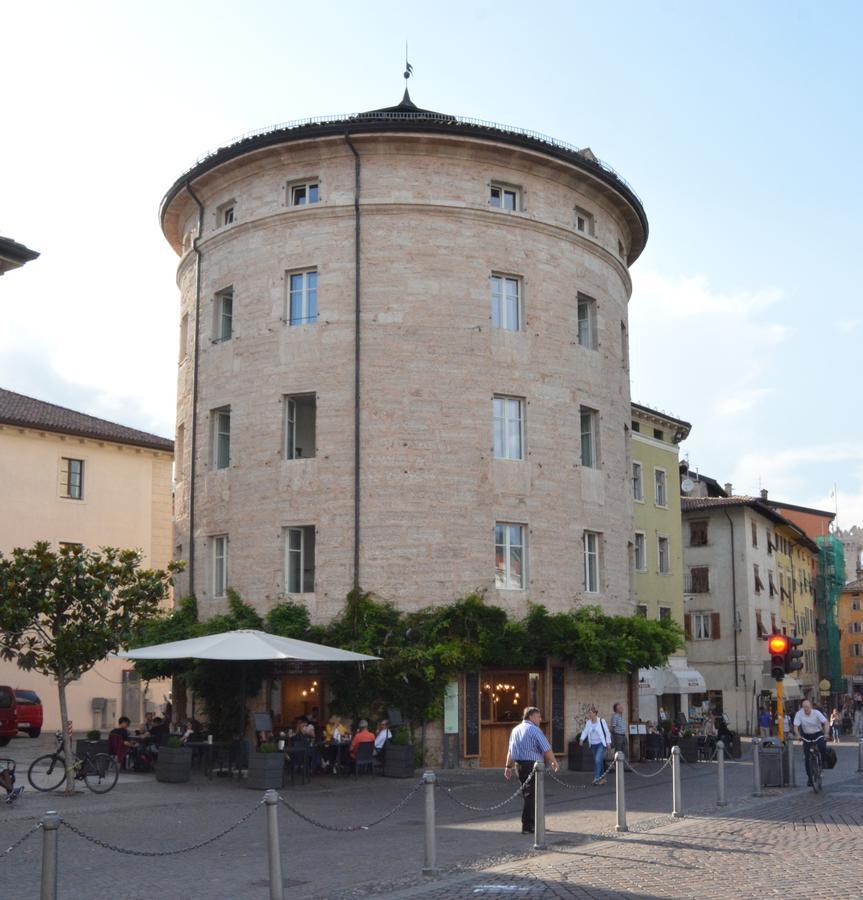 Torrione Trento Hotel Bagian luar foto